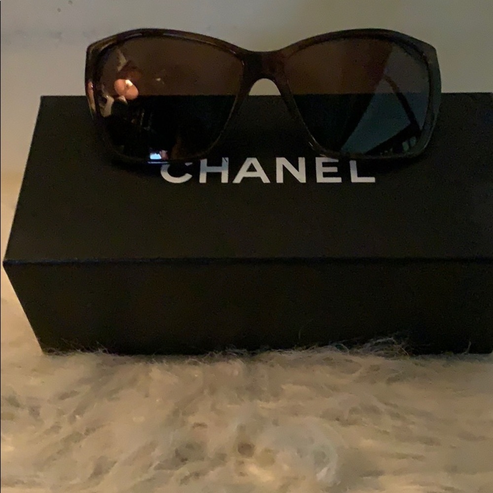 Chanel sunglasses